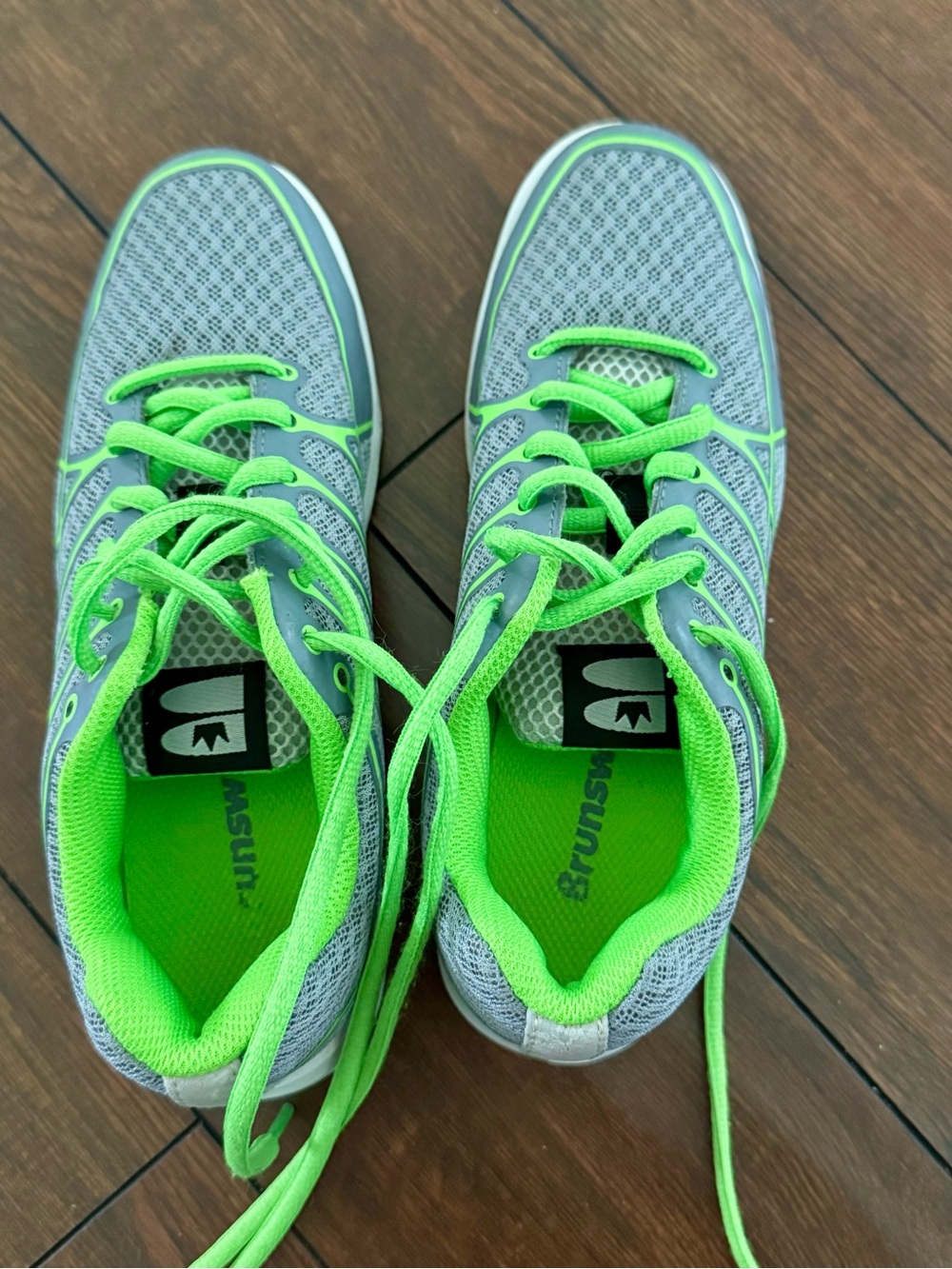 Brunswick Aura Women’s Gray and Neon Green  Bowling Shoes